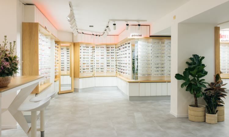 Interiér optiky Masarykova