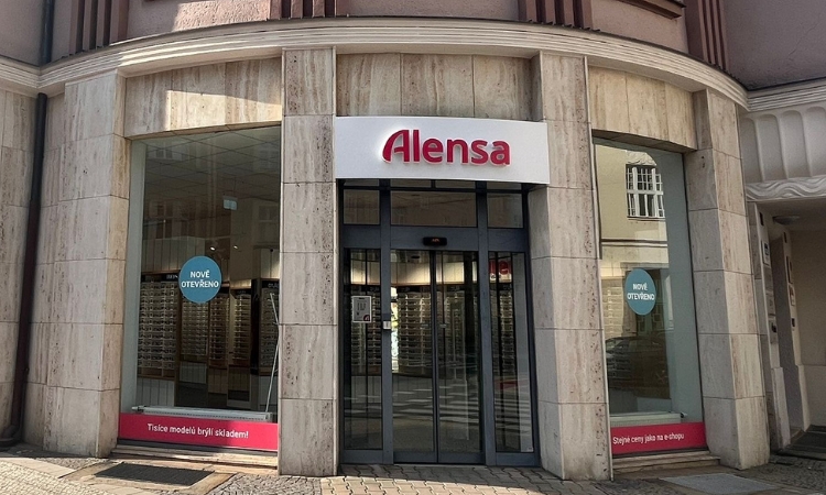 Exterier optiky Hradec Králové